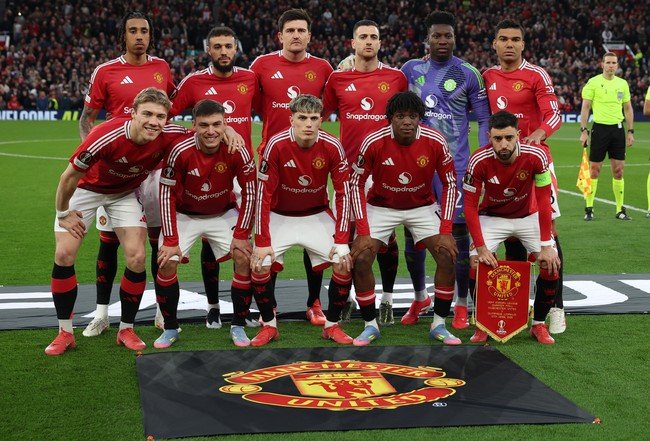 MU Cuci Gudang 4 Pemain Aman