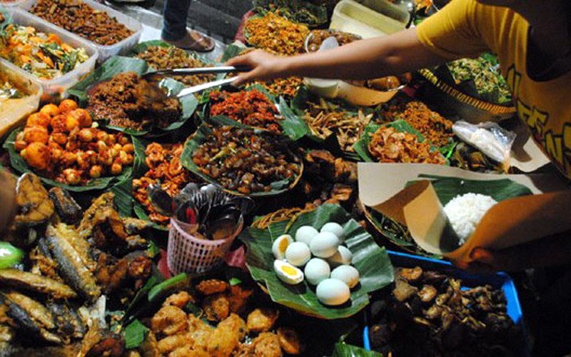 Jakarta: Surga Street Food yang Tak Pernah Tidur