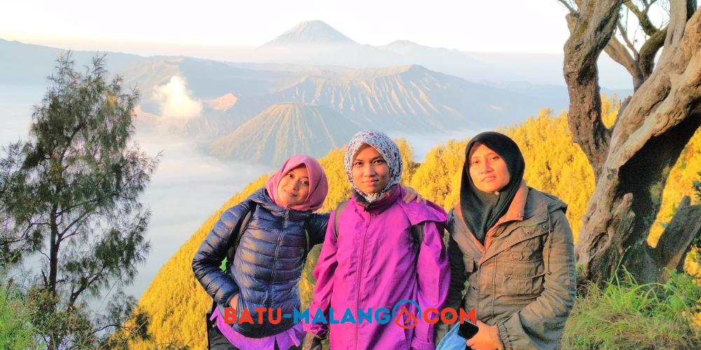 Menaklukkan Keindahan Bromo: Tips dan Panduan Perjalanan Tak Terlupakan